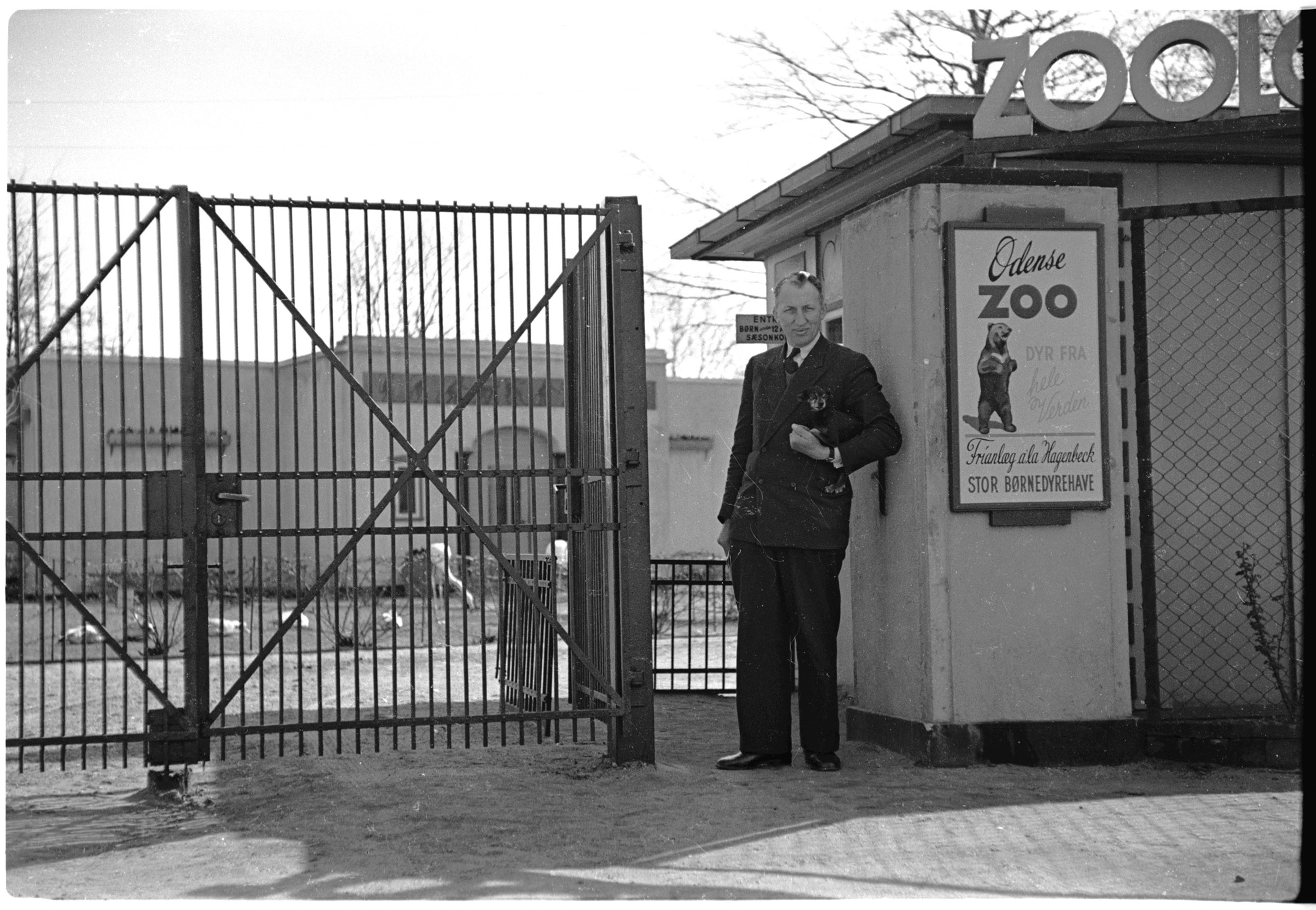 Grundlægger Christian Jensen ved indgangen til Odense ZOO